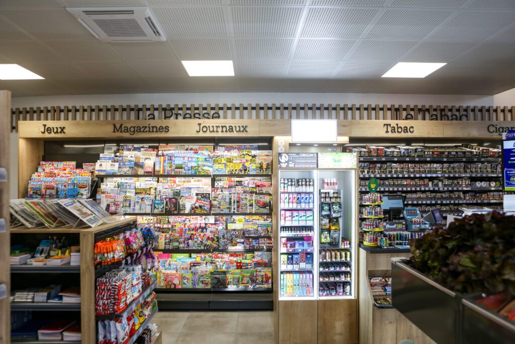 Mural presse avec signaletique