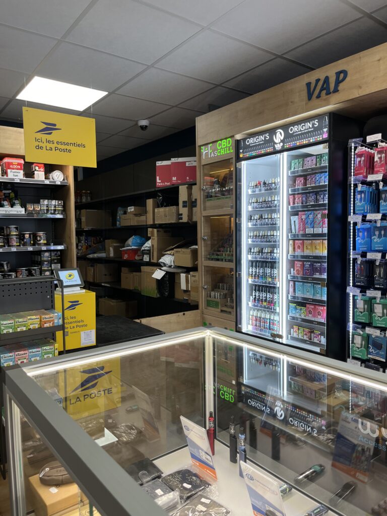 Meuble vitrine pour la VAPE - Agencement tabac presse