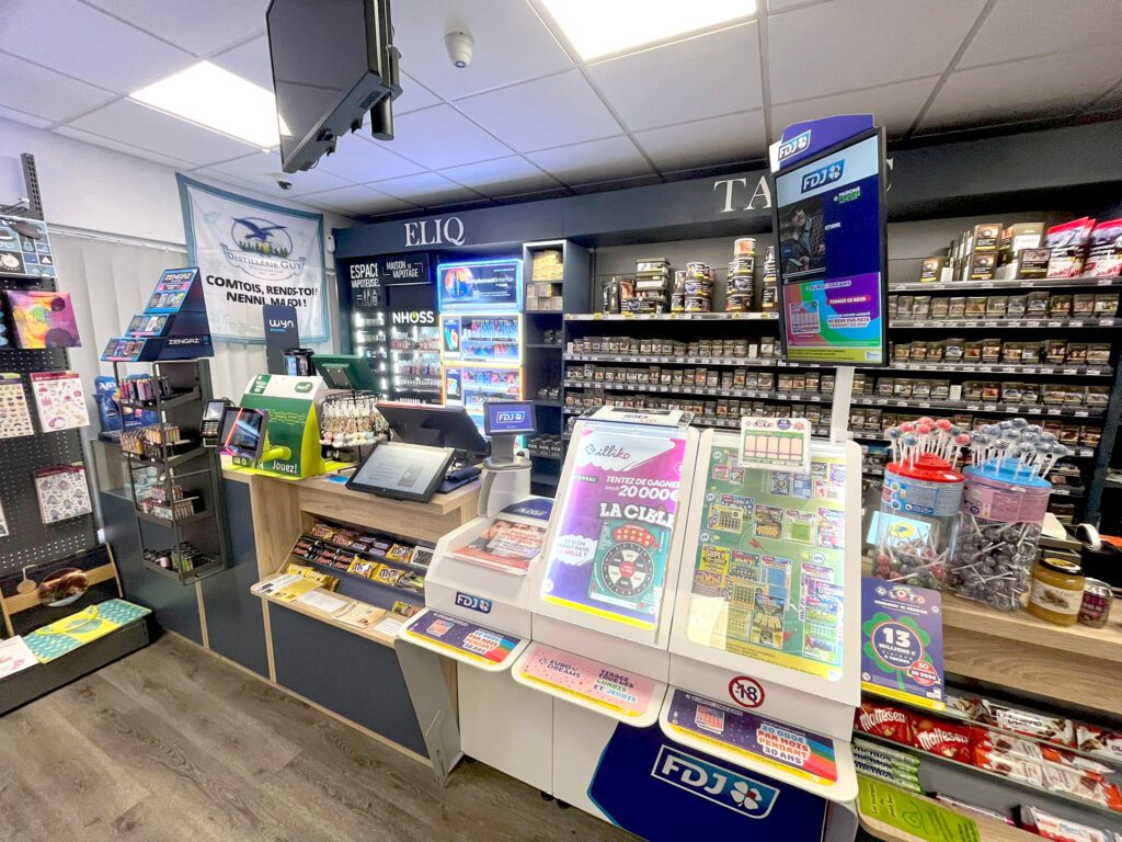 Comptoir tabac avec corner eliquide